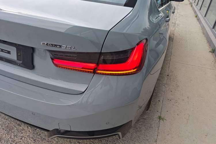Used BMW i3 2025 eDrive 35 L Right Rear Taillight