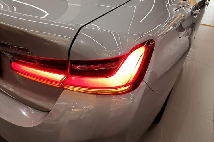 Used BMW i3 2025 eDrive 40 L Midnight Sports Package Right Rear Taillight