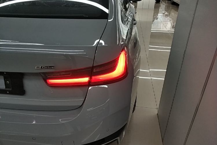 Used BMW i3 2025 eDrive 35 L Right Rear Taillight
