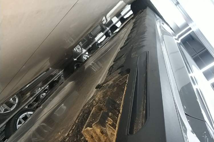Used BMW i3 2025 eDrive 35 L Right Side Sill