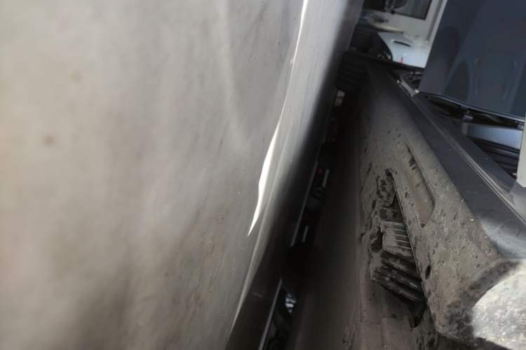 Used BMW i3 2025 eDrive 35 L Right Side Sill