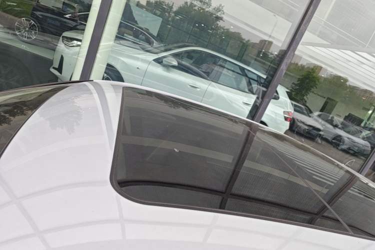 Used BMW i3 2025 eDrive 35 L Roof