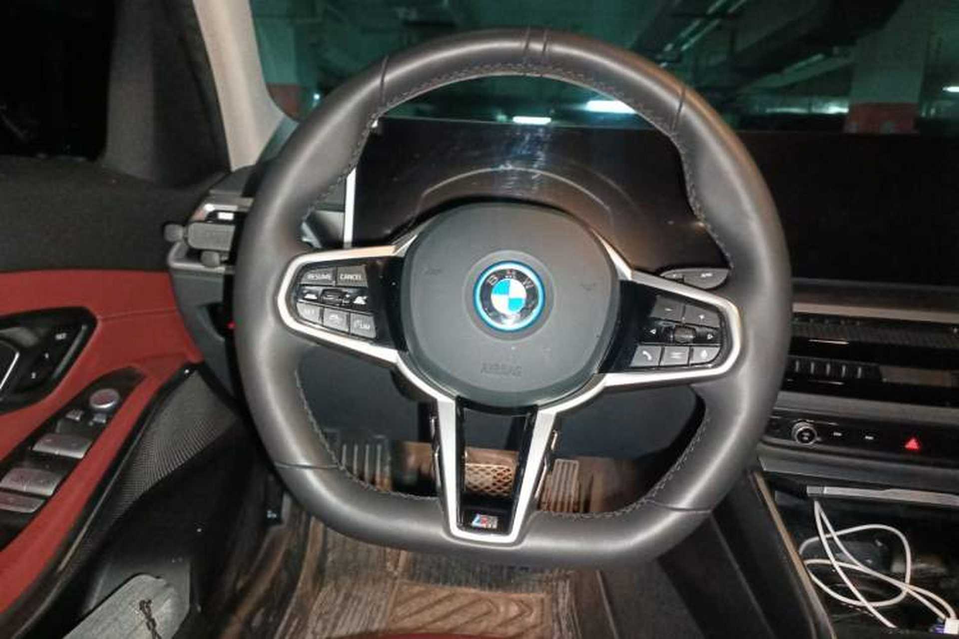 Used BMW i3 2025 eDrive 35 L Steering Wheel