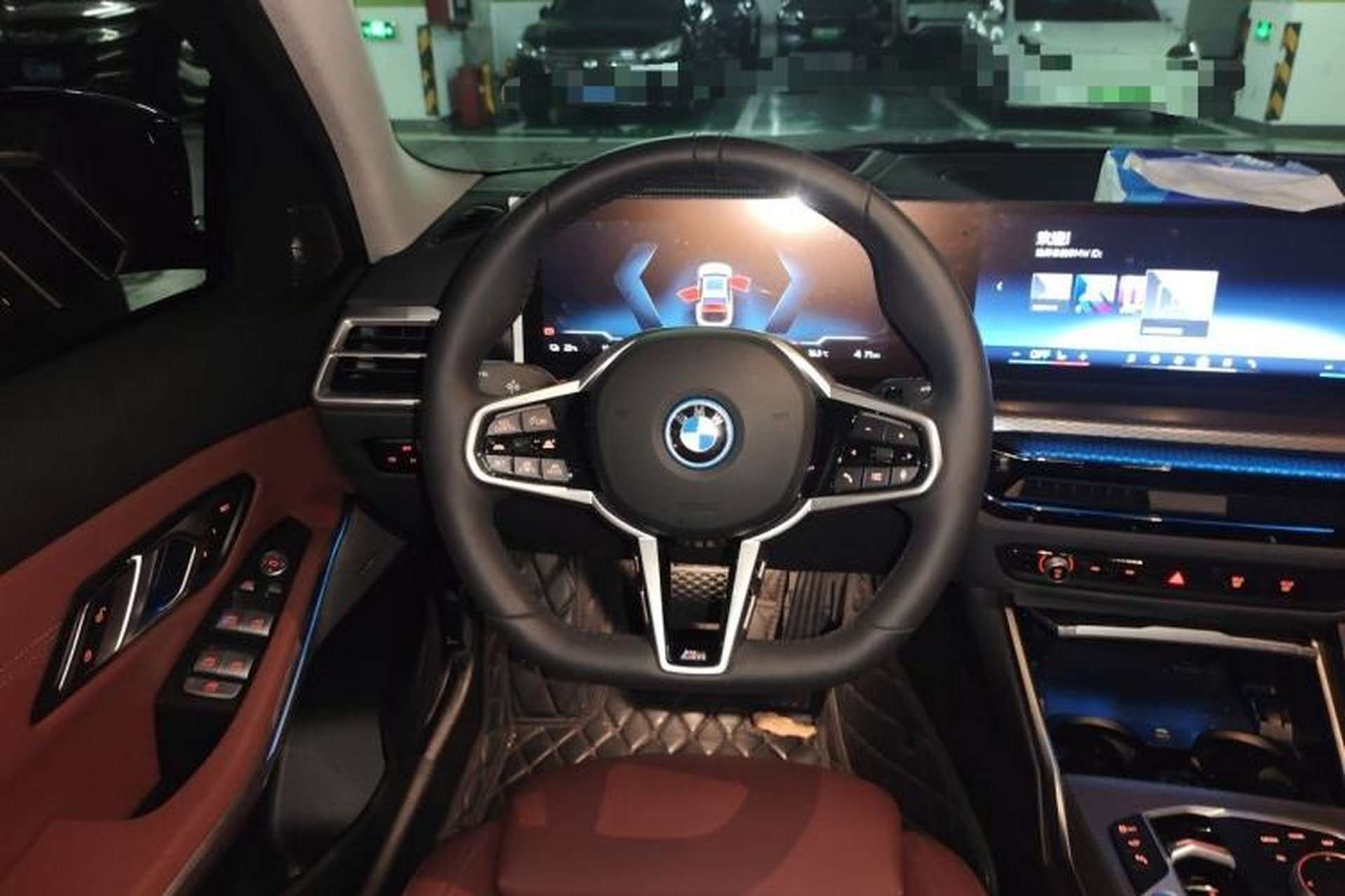 Used BMW i3 2025 eDrive 40 L Midnight Sports Package Steering Wheel