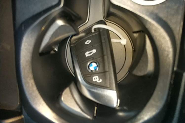 Used BMW i3 2025 eDrive 35 L Vehicle Key