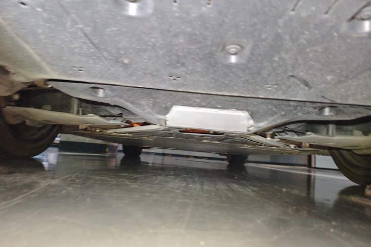 Used BMW i3 2025 eDrive 40 L Midnight Sports Package Chassis Rear