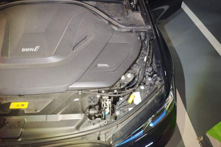Used BMW i3 2025 eDrive 40 L Midnight Sports Package Engine Bay Left
