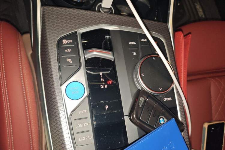 Used BMW i3 2025 eDrive 40 L Midnight Sports Package Gear Lever