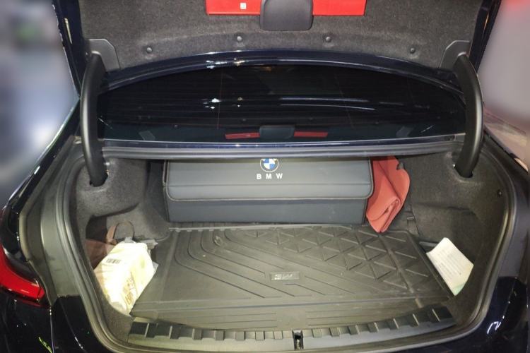 Used BMW i3 2025 eDrive 40 L Midnight Sports Package Trunk
