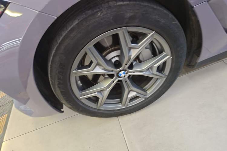 Used BMW i3 2025 eDrive 35 L Left Front Wheel Hub