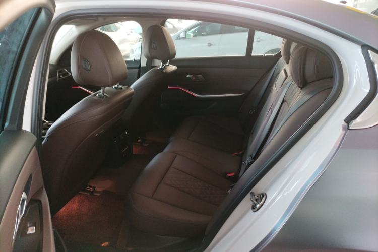 Used BMW i3 2025 eDrive 35 L Left Rear Seat