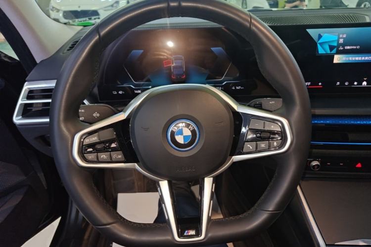 Used BMW i3 2025 eDrive 35 L Steering Wheel