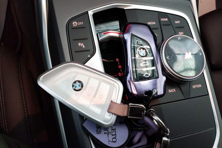 Used BMW i3 2025 eDrive 35 L Vehicle Key