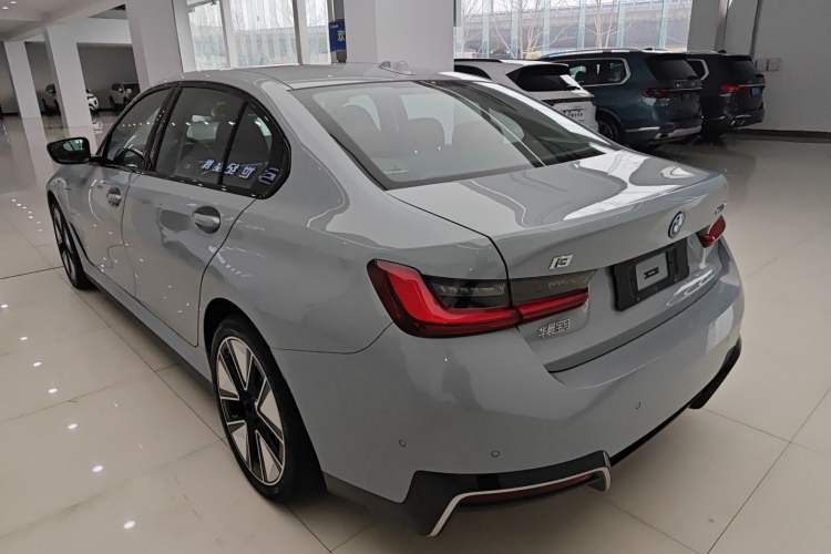 Used BMW i3 2025 eDrive 40 L Midnight Edition Exterior 2