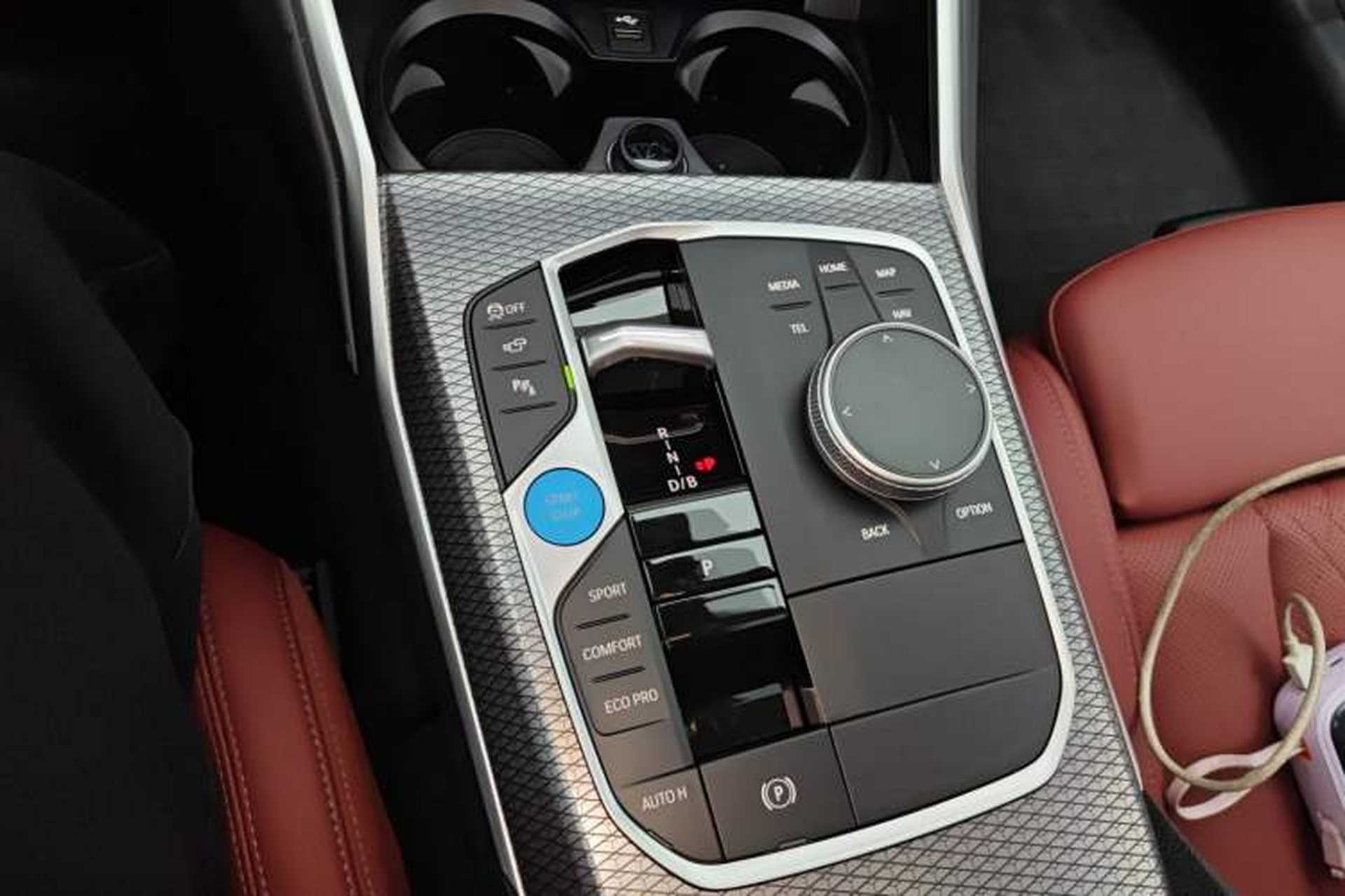 Used BMW i3 2025 eDrive 40 L Midnight Edition Gear Lever