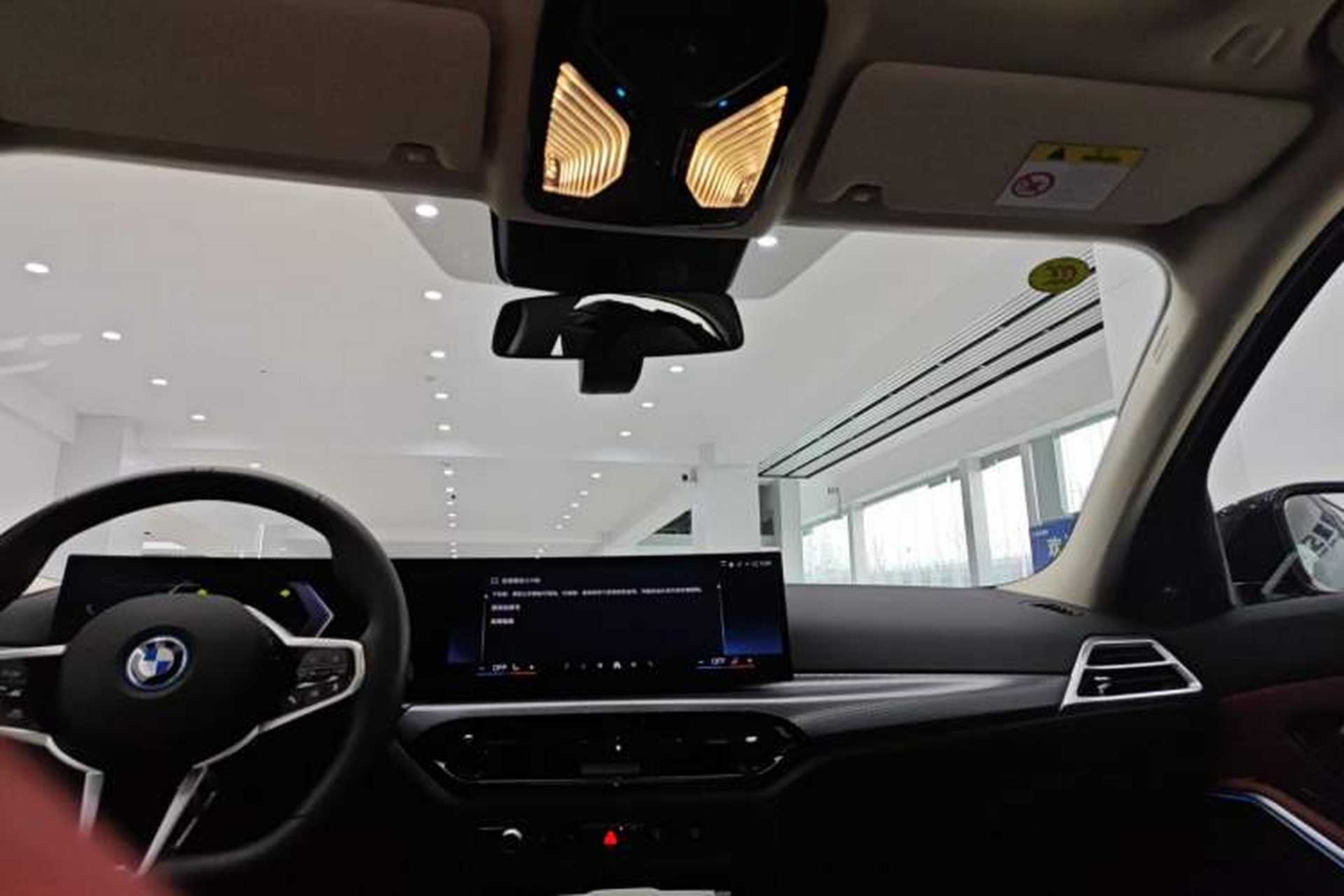 Used BMW i3 2025 eDrive 40 L Midnight Edition Headliner