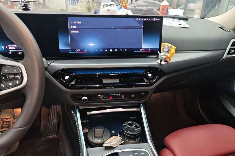 Used BMW i3 2025 eDrive 35 L Audio And AC Panel