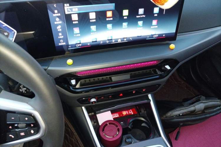 Used BMW i3 2025 eDrive 35 L Audio And AC Panel
