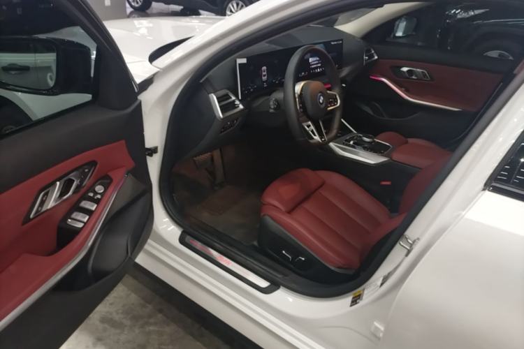 Used BMW i3 2025 eDrive 40 L Midnight Edition Driver Seat