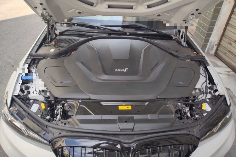Used BMW i3 2025 eDrive 35 L Engine Bay
