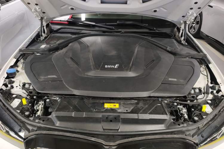 Used BMW i3 2025 eDrive 35 L Engine Bay