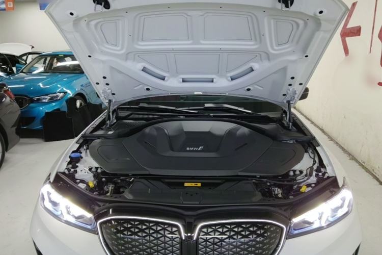 Used BMW i3 2025 eDrive 40 L Midnight Sports Package Engine Bay