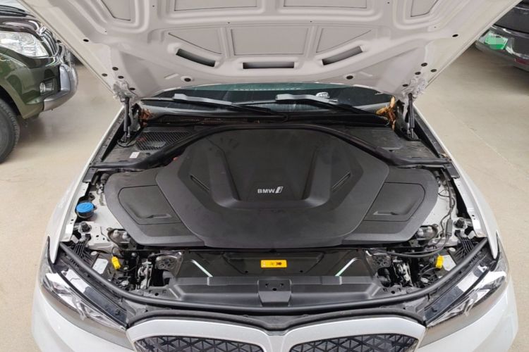Used BMW i3 2025 eDrive 35 L Engine Bay