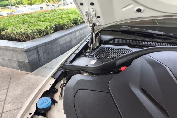 Used BMW i3 2025 eDrive 40 L Midnight Edition Engine Bay Right