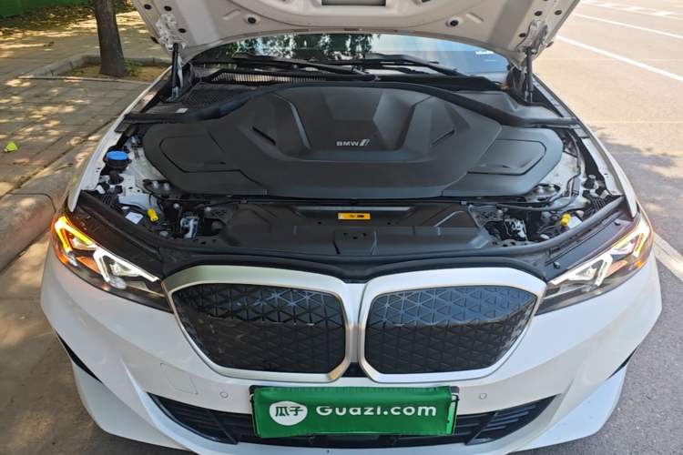 Used BMW i3 2025 eDrive 35 L Engine Bay