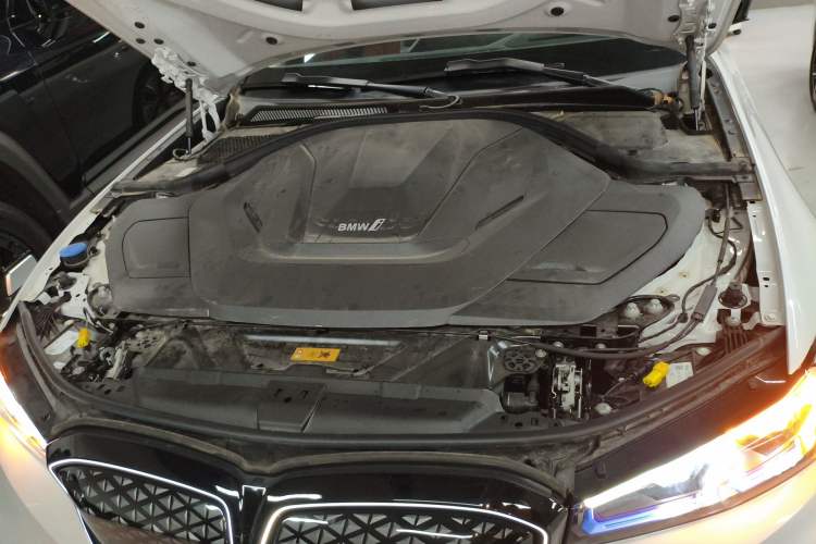Used BMW i3 2025 eDrive 40 L Midnight Sports Package Engine Bay