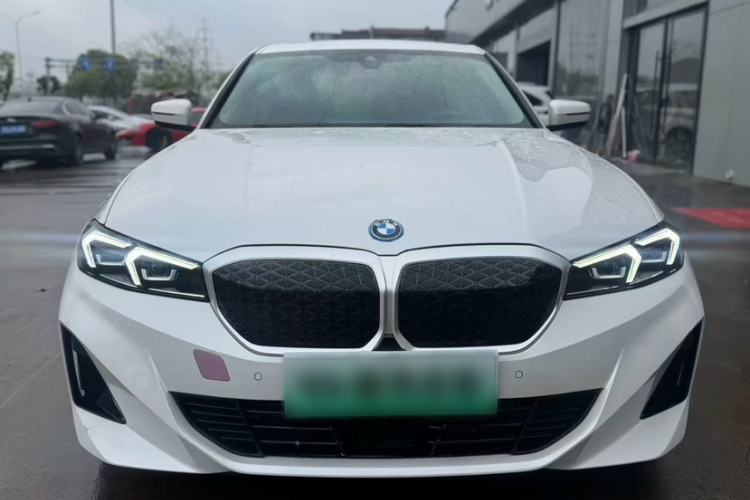 Used BMW i3 2025 eDrive 35 L Exterior 1