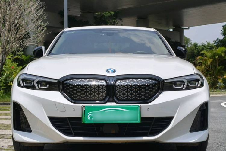 Used BMW i3 2025 eDrive 40 L Midnight Edition Exterior 4
