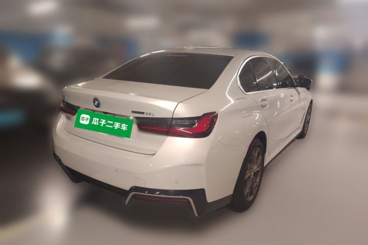 Used BMW i3 2025 eDrive 35 L Exterior 5