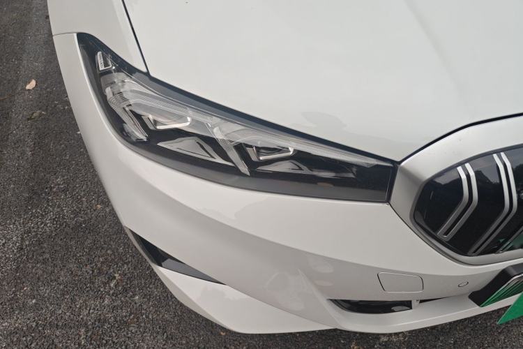 Used BMW i3 2025 eDrive 35 L Exterior 6