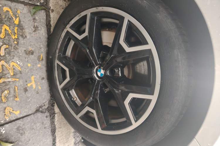Used BMW i3 2025 eDrive 35 L Exterior 7