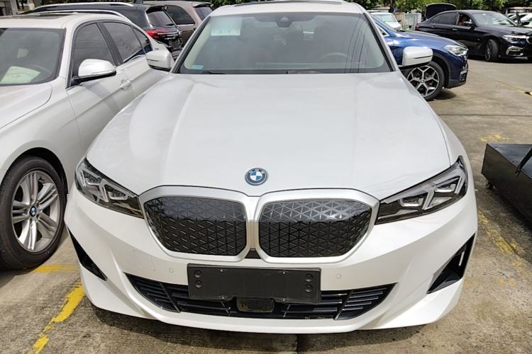 Used BMW i3 2025 eDrive 35 L Front