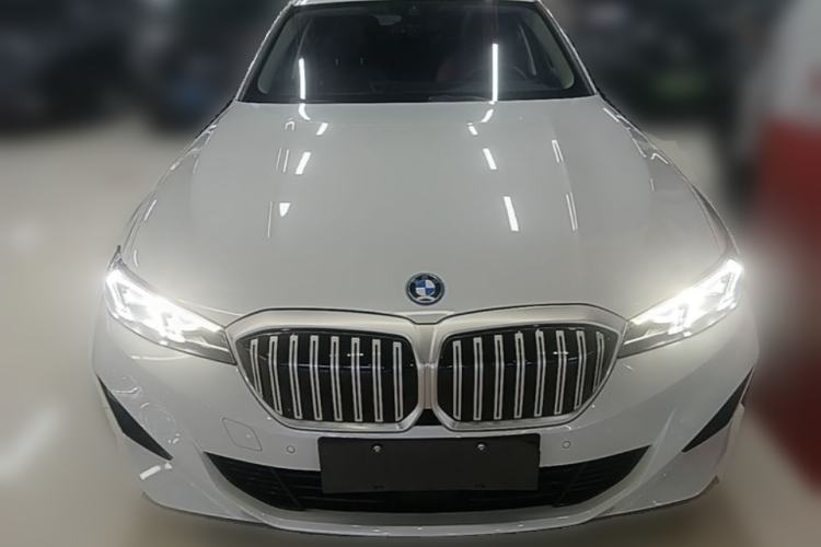 Used BMW i3 2025 eDrive 35 L Front