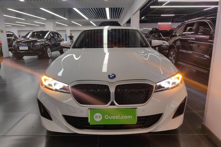 Used BMW i3 2025 eDrive 35 L Front