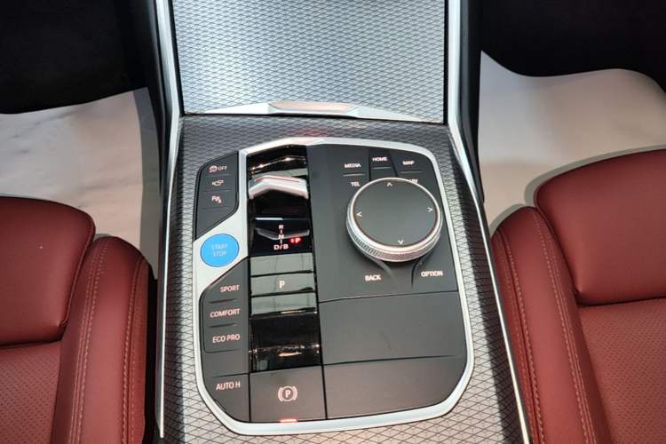 Used BMW i3 2025 eDrive 40 L Midnight Edition Gear Lever