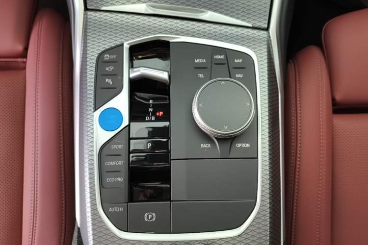Used BMW i3 2025 eDrive 40 L Midnight Sports Package Gear Lever