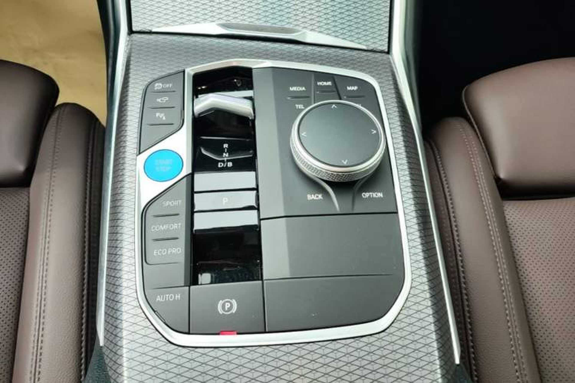Used BMW i3 2025 eDrive 40 L Midnight Edition Gear Lever