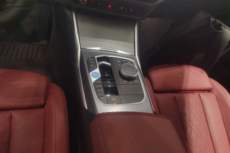 Used BMW i3 2025 eDrive 40 L Midnight Edition Gear Lever