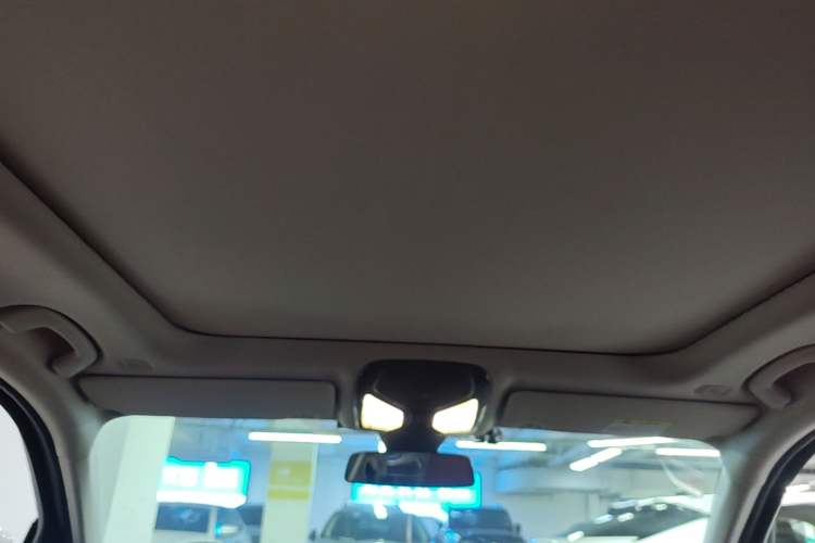 Used BMW i3 2025 eDrive 35 L Headliner