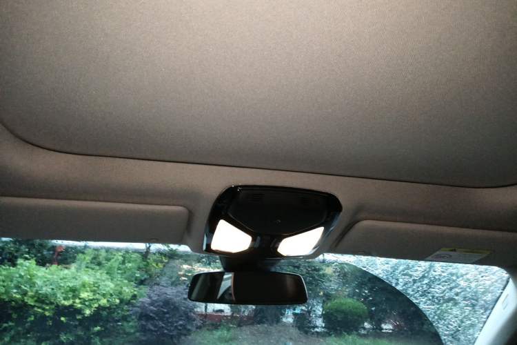 Used BMW i3 2025 eDrive 35 L Headliner