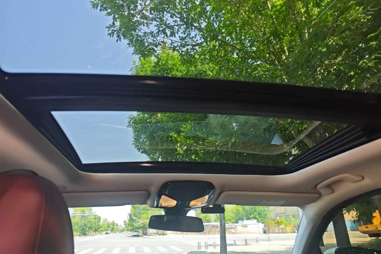 Used BMW i3 2025 eDrive 35 L Headliner