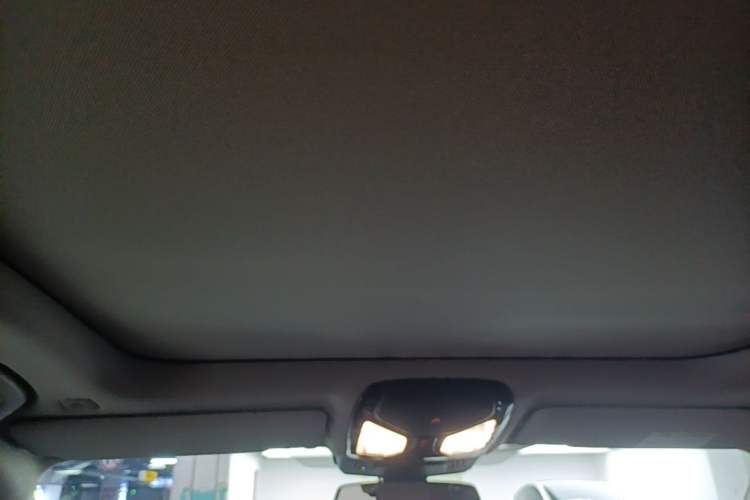 Used BMW i3 2025 eDrive 40 L Midnight Edition Headliner
