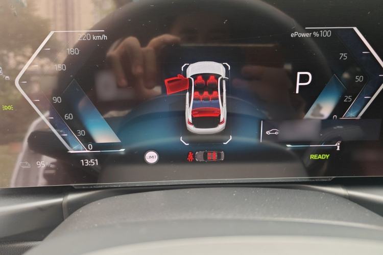 Used BMW i3 2025 eDrive 35 L Instrument Cluster