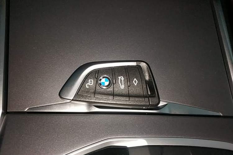 Used BMW i3 2025 eDrive 35 L Interior 1