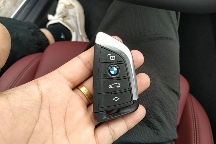 Used BMW i3 2025 eDrive 35 L Interior 1