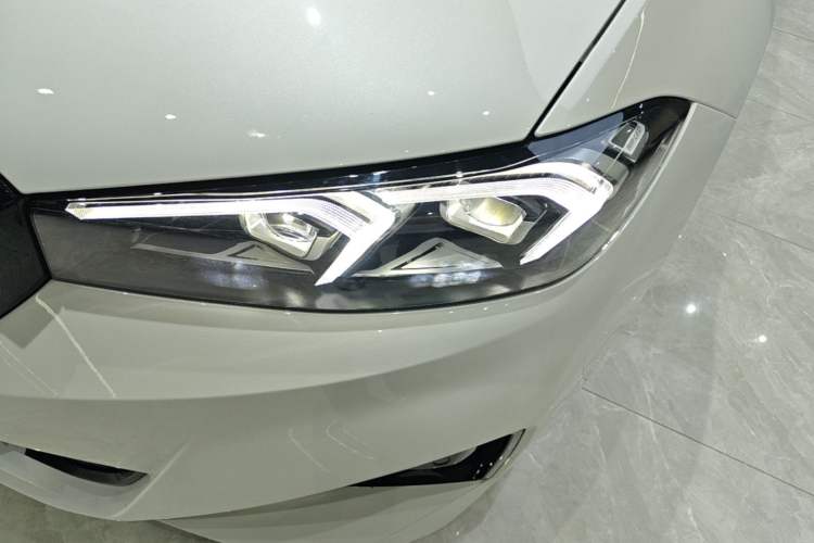 Used BMW i3 2025 eDrive 35 L Left Front Headlight